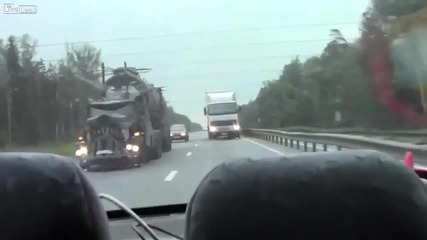 Руската версия на камиона от филма Лудия Макс ( Руски камион готов за апокалипсиса ! )