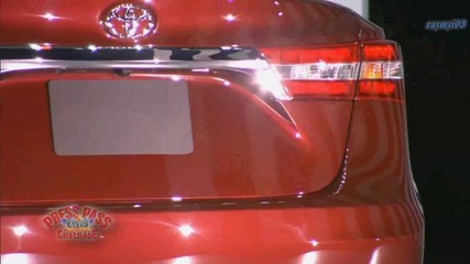 New Toyota Avalon Unveiled at 2012 Ny Auto Show