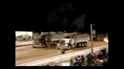 2 Truck Drag Race