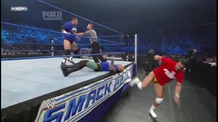 Wwe.smackdown.2011.04.29.част 17