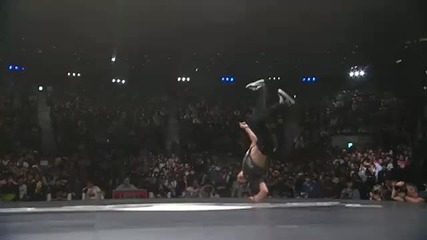 - Lil G Vs Neguin - Semi Final - Red Bull Bc One Tokyo 2010