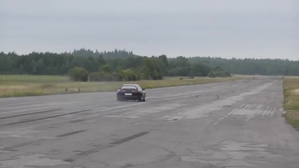 Toyota Supra. лудее на пистата!