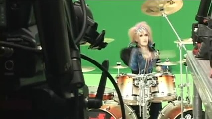 Lin : Flowers Bloom Making Of