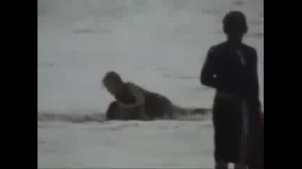 Женски бой на плажа 