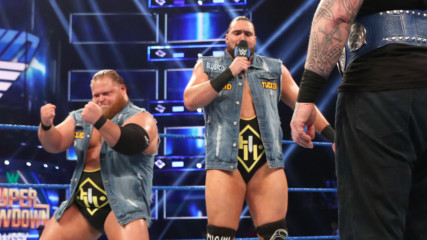 Heavy Machinery challenge Daniel Bryan & Rowan: SmackDown LIVE, May 28, 2019