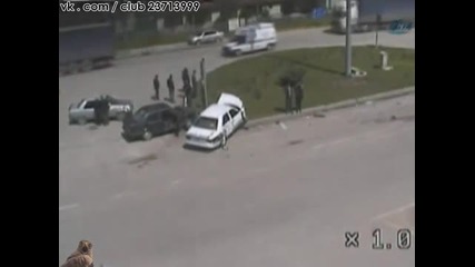 Три във едно-луд Тираджия