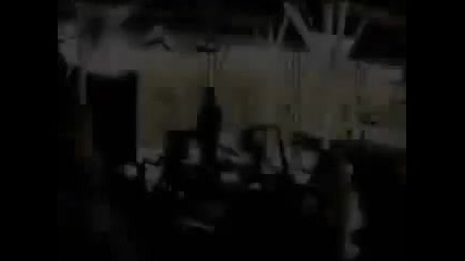 Robert & Kristen kiss [behind the scenes]