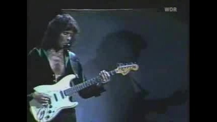 Deep Purple - Knocking At Your Back Door - Live In Paris 1985