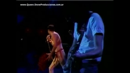 Queen - Save Me ( Live ) 