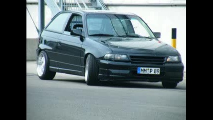 Astra Gsi 16v aus Memmingen