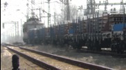 43 504 начело на товарен влак транзит през гара Пазарджик