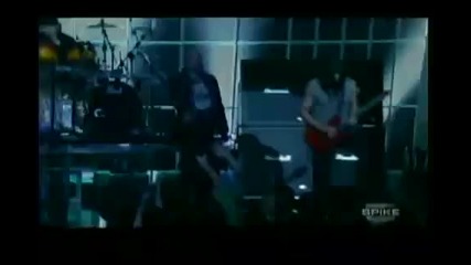 Disturbed - Inside the Fire (live)