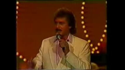 Engelbert Humperdinck there Goes My Everything