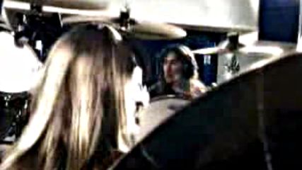 Iron Maiden - Different World 