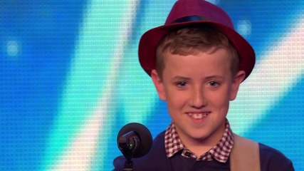 12-годишен Сладур изправи журито и публиката на крака - Britain's Got Talent 2015