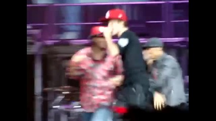 Justin Bieber - Omaha Mall 