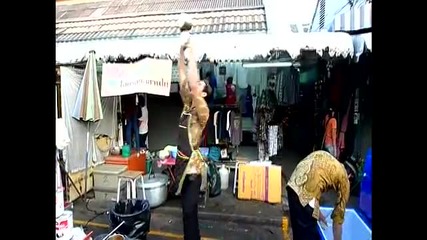 Така правят студеният чай в Тайланд