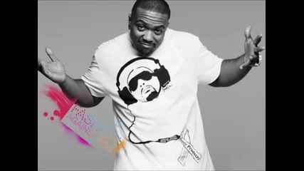 Timbaland Feat. Chris Brown - Naked 