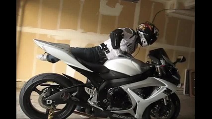 Suzuki Gsxr 600 2006 Part 2