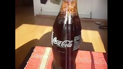 Замразяване на Coca - Cola В Домашни Условия! ;]