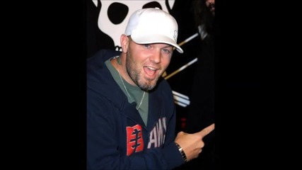 Limp Bizkit (fred Durst)