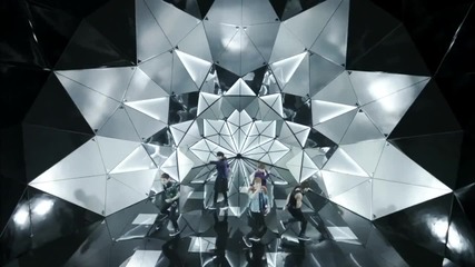 Shinee - Dazzling Gir- Music Video