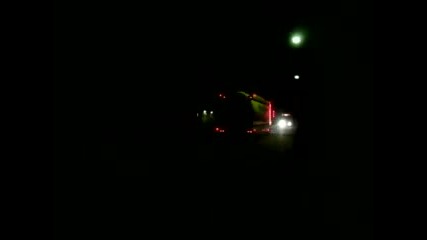 Супер яко Volvo Fh 13 с xenon :) 