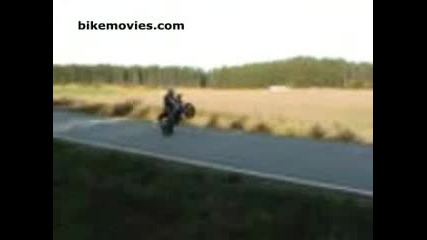 Kimi - Sv650 - Wheelie