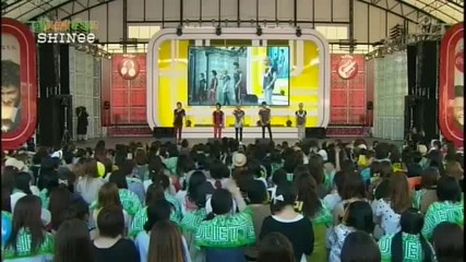 Shinee - Kiss Kiss Kiss (live)