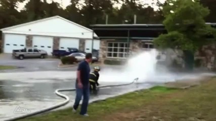 Пожарникарска тренировка - смях