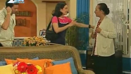 Juana La Virgen 037