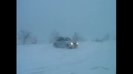 audi 20.12.2009 русе дрифт на сняг 