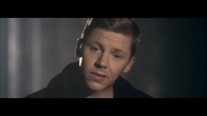 Professor Green ft Emeli Sande - Read All About It