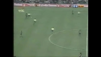 Ronaldinho - Pas 3