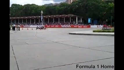 F1 2012 - Maldonado се излага на шоу в Каракас [hd]