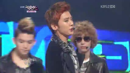 Teen Top - Shake It ! + Crazy @ Music Bank (29.06.2012)
