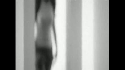 Анелия - Искам те ( Официално Видео)