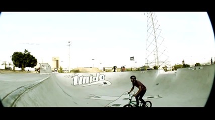 Ефектни трикове с Bmx