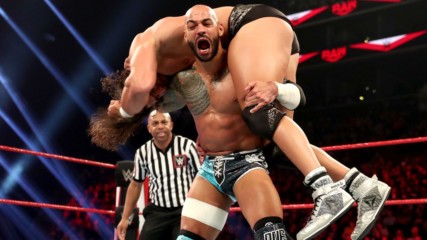 Riddick Moss vs. Ricochet – 24/7 Title Match: Raw, March 2, 2020