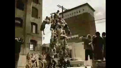 Някой Хора Въобще Не Са В Час 