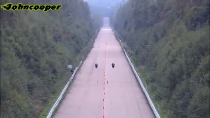 Suzuki Gsxr 1000 vs Suzuki Gsx1300r Hayabusa