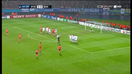 Страхотен гол...messi Vs Dynamo Kiev 