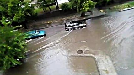 Дъждът в Хасково