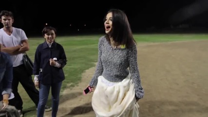 Selena Gomez - Hit The Lights (behind The Scenes, Vevo News)