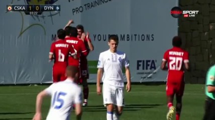 ЦСКА почна Динамо Киев още от съблекалните