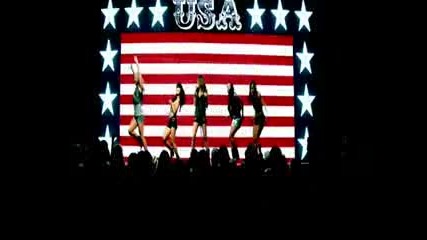 Miley Cyrus - Party In The Usa 
