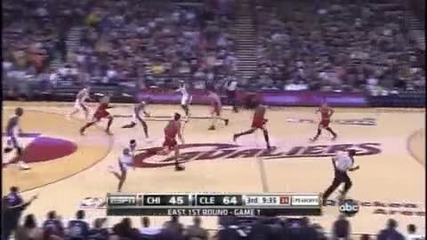 Cleveland Cavaliers vs Chicago Bulls 2010 Nba Playoffs game 1 highlights
