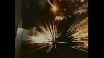 Raw - Intro