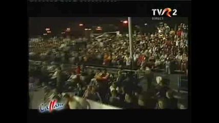 Crush si Alexandra Ungureanu - 2nite well rise (live la Callatis) [2009]