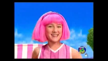 No one is lazy in Lazytown (vacation version)